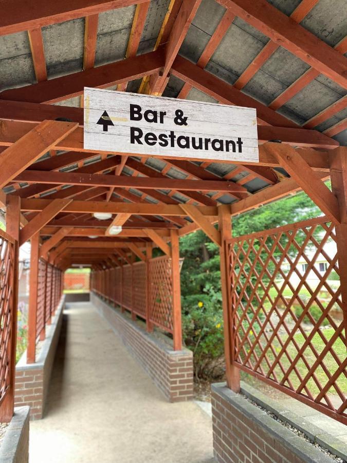 Sporting Lodge Inn Middlesbrough Bagian luar foto